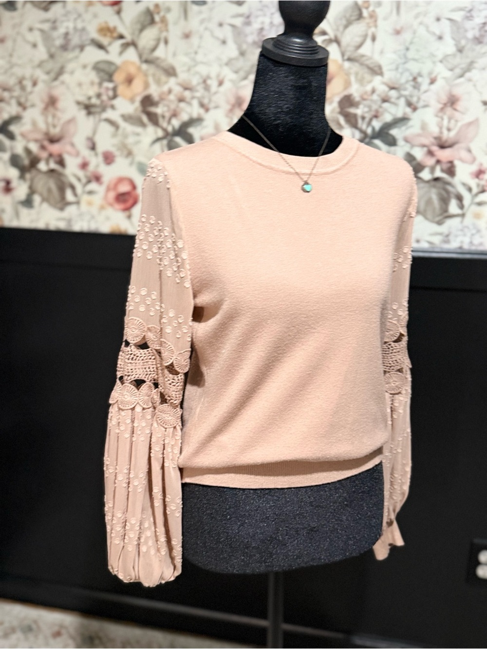 Milano Dusty Pink Crochet Lace Sleeve Knit Top